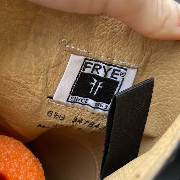 Frye Melissa Button Back Zip in Black Knee High Leather Boots size 6.5 - Picture 9 of 10